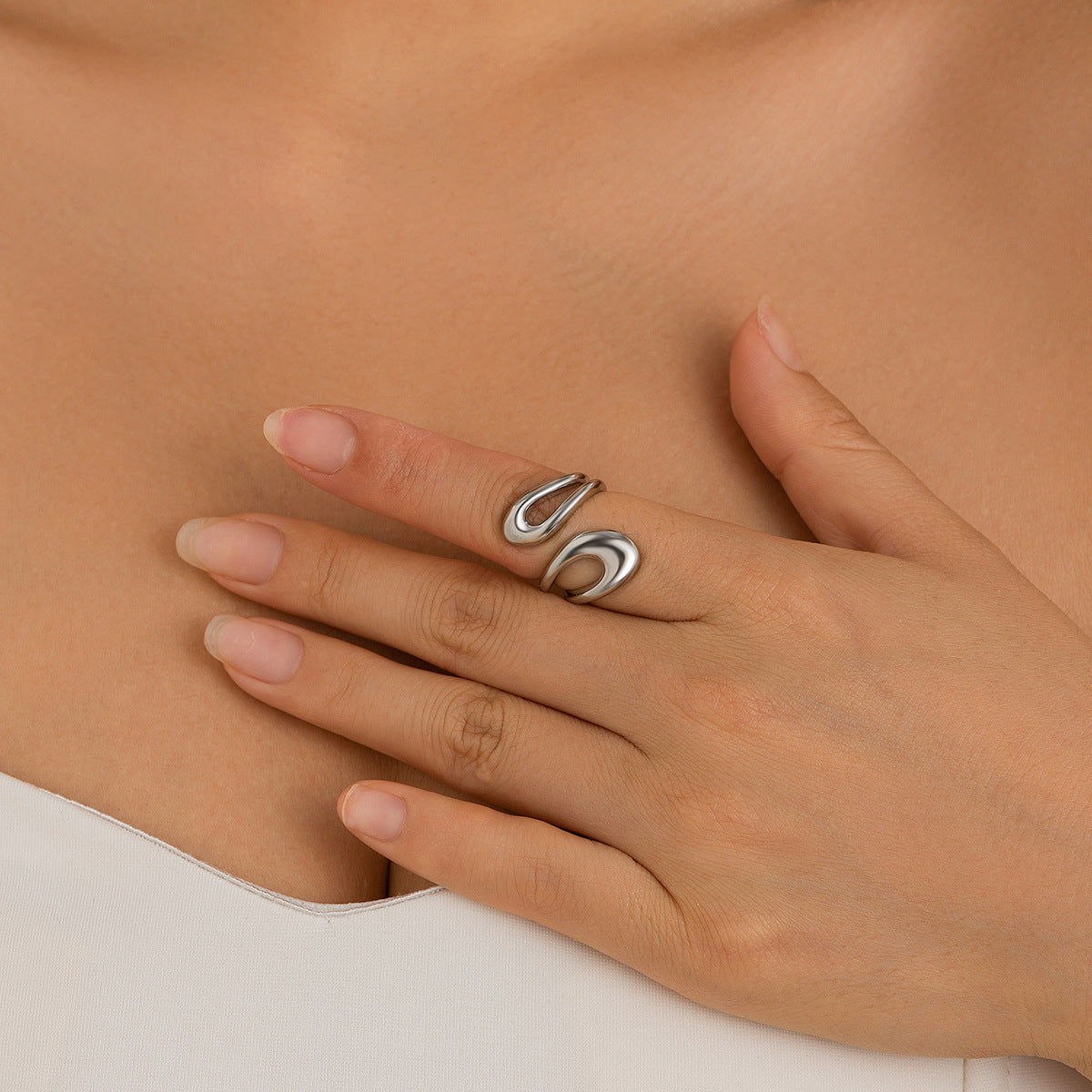 Geometric Ring, niche open mouth ring, index finger ring, lava metal wind curved ring